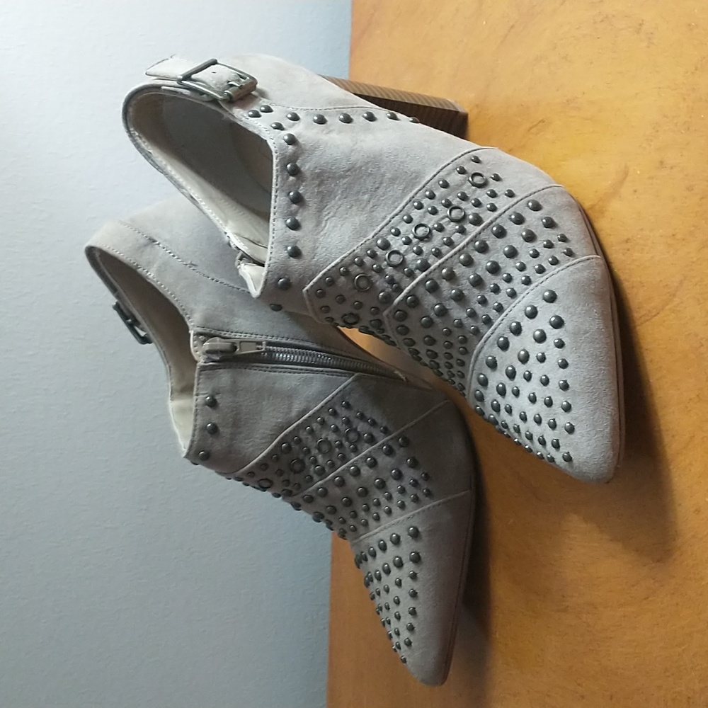 Kaari Blue Tan Ankle Booties